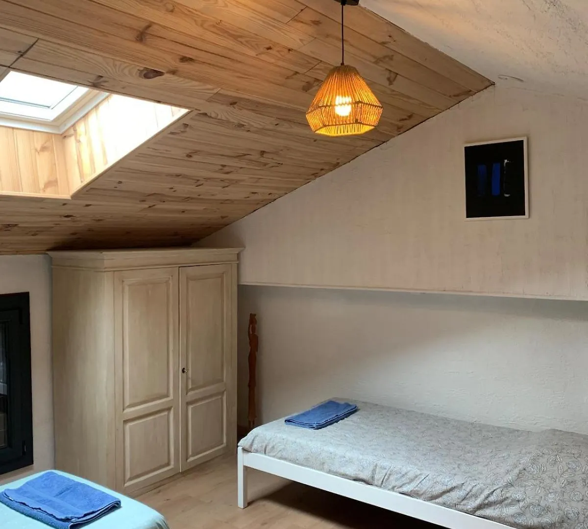 Apartment Les Favouilles, Le Gite Pour 15 Personnes Dauphin