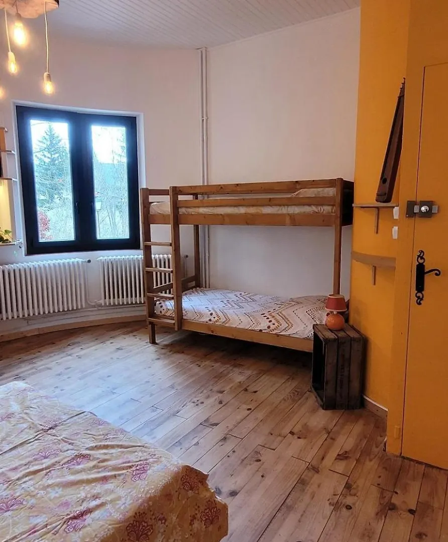 Apartment Les Favouilles, Le Gite Pour 15 Personnes Dauphin France